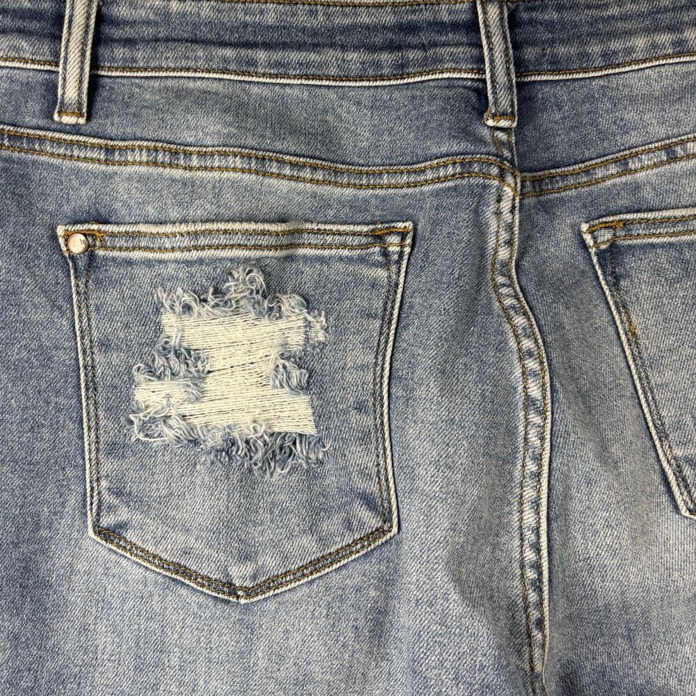 Judy Blue Women Boyfriend Jeans Distressed Light Wash Stretch Size 13/31 L278 - Picture 6 of 14